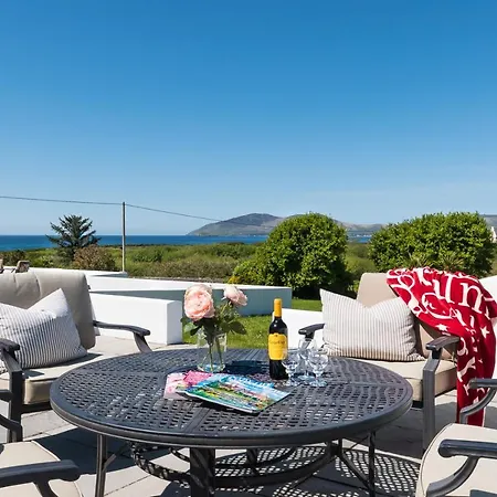 Large House With Adjoining Close To Casa vacanze *
