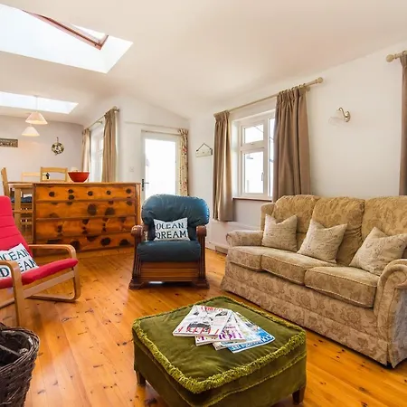Large House With Adjoining Close To Casa vacanze